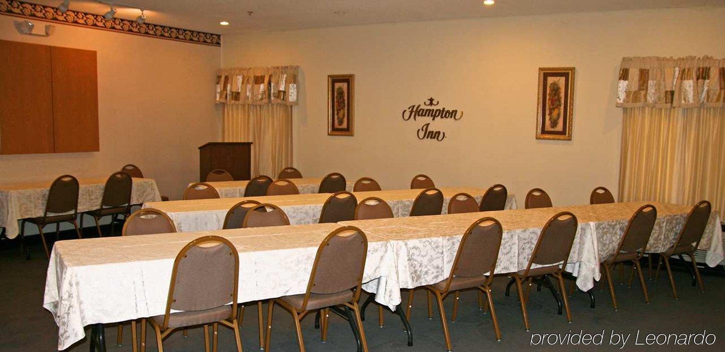 Hampton Inn Kansas City Blue Springs Einrichtungen foto